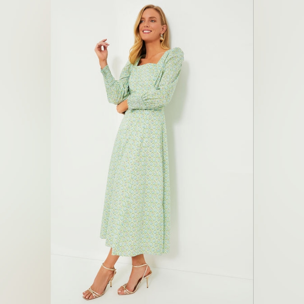 Elegant Green Patterned Long Sleeve Dress